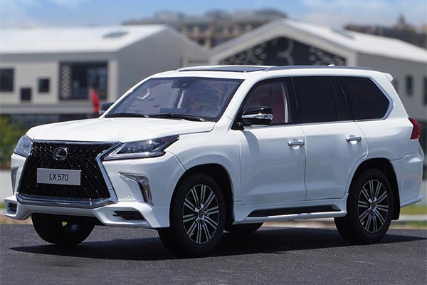 2017 Lexus LX570 SUV Diecast Model 1:18 Scale By LCD