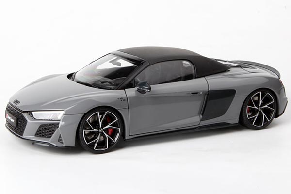 2021 Audi R8 V10 Spyder Diecast Car Model 1:18 Scale