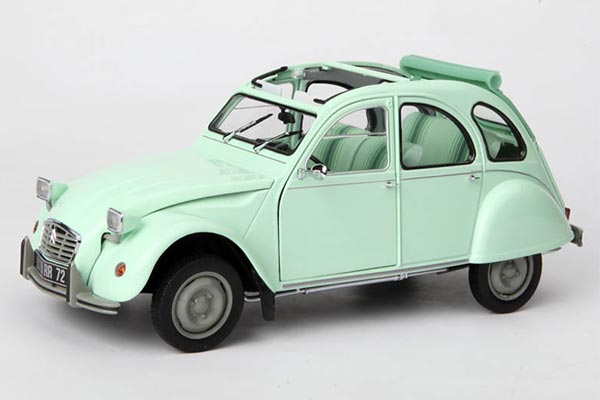 1982 Citroen 2CV Club Diecast Car Model 1:18 Scale Jade Green