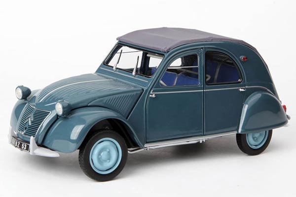 1959 Citroen 2CV AZL Diecast Car Model 1:18 Scale Blue