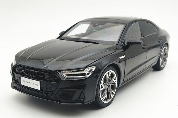 2022 Audi A7L Diecast Car Model 1:18 Scale