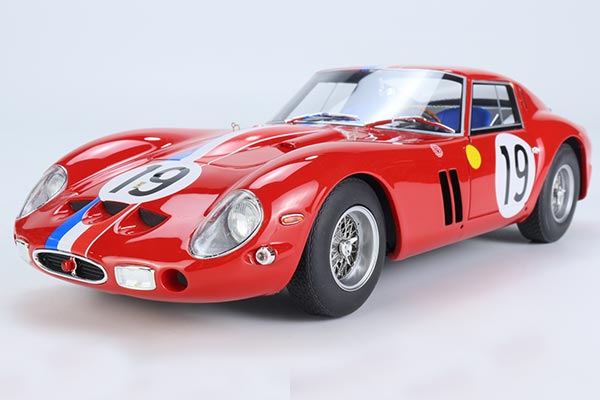 Ferrari 250 GTO Resin Car Model 1:18 Scale Red