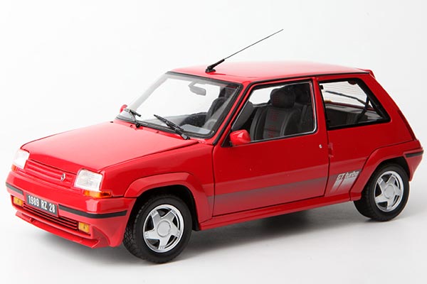 1989 Renault Supercinq GT Turbo Diecast Model 1:18 Scale Red