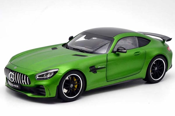 2019 Mercedes AMG GT-R Diecast Car Model 1:18 Scale