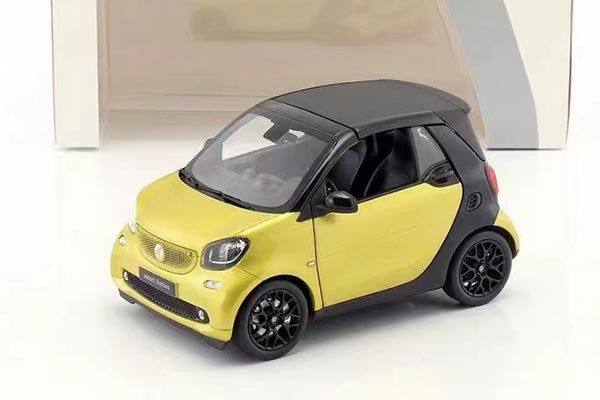 Smart Fortwo Cabrio Diecast Car Model 1:18 Scale Yellow