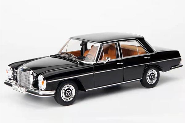 1969 Mercedes-Benz 250 SE Coupe Diecast Car Model 1:18 Scale