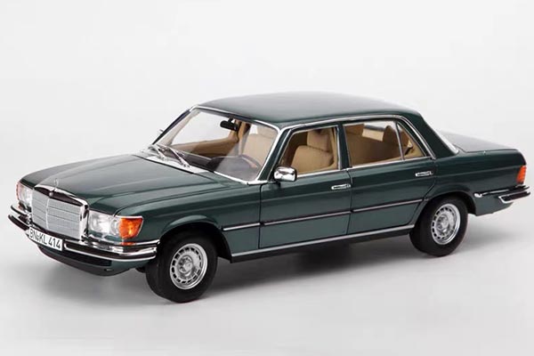 1979 Mercedes-Benz 450 SEL 6.9 Diecast Model 1:18 Scale Green