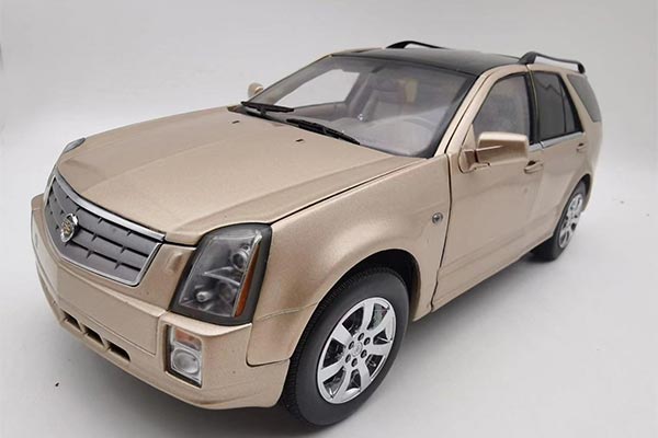 2004 Cadillac SRX CUV Diecast Model 1:18 Scale