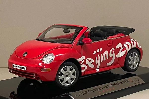 2008 Volkswagen New Beetle Cabriolet Diecast Model 1:18 Red