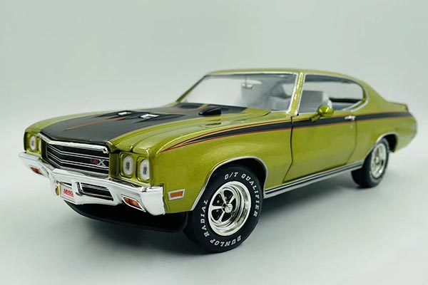 1971 Buick GSX Stage 1 Diecast Car Model 1:18 Scale Green