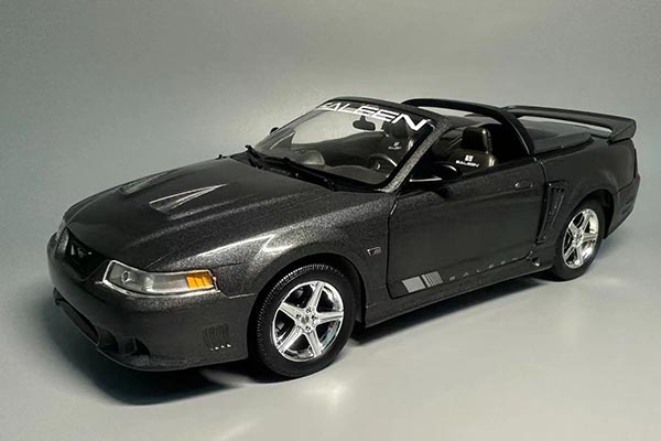 2003 Ford Mustang Saleen S281 SC Diecast Model 1:18 Scale Gray