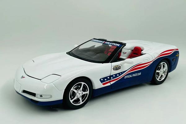 2004 Chevrolet Corvette C5 Pace Car Diecast Model 1:18 White