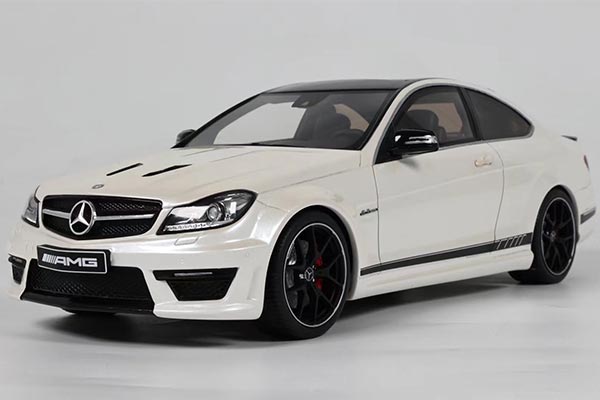 2014 Mercedes-Benz C-Class C63 AMG Resin Model 1:18 Scale White