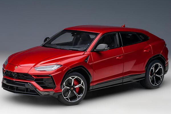 2018 Lamborghini Urus SUV Diecast Model 1:18 Scale Red