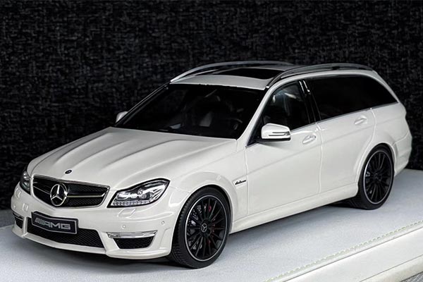 Mercedes-Benz C-Class C63 AMG T-Modell Resin Model 1:18 White