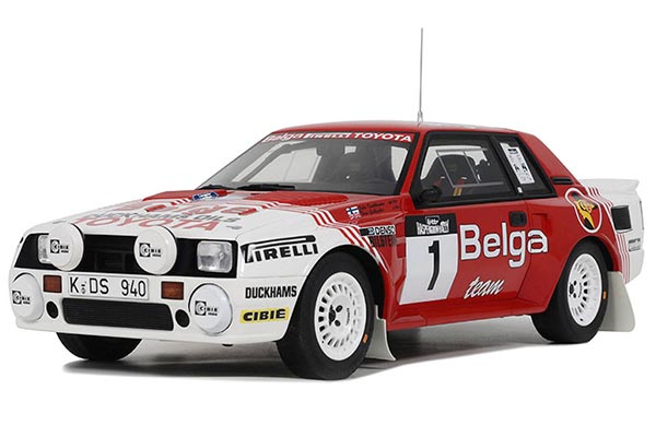 1985 Toyota Celica Resin Car Model 1:18 Scale Red-White