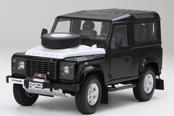 Land Rover Defender 90 SUV Diecast Model 1:18 Scale Black