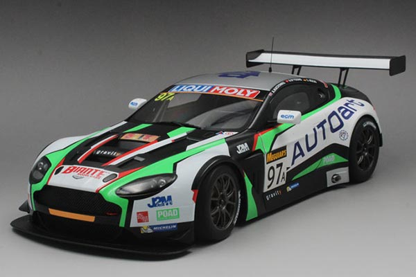2015 Aston Martin Vantage V12 Diecast Car Model 1:18 Scale Green
