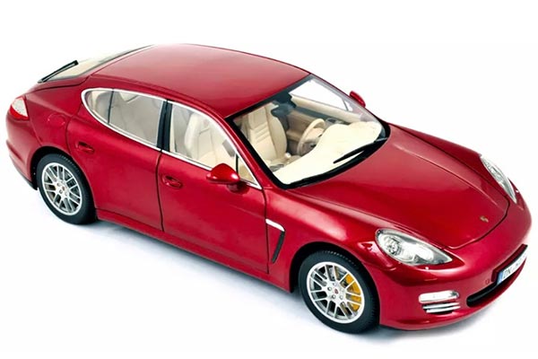 Porsche Panamera 4S Diecast Car Model 1:18 Scale Wine Red