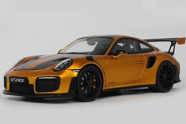 Porsche 911 (991.2) GT2 RS Resin Model 1:18 Scale Golden