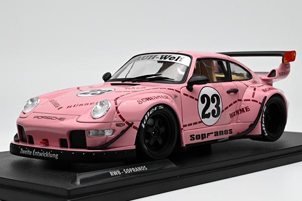2020 Porsche 911 RWB Bodykit Pink Pig Diecast Model 1:18 Pink