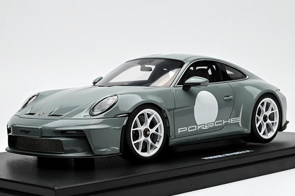 2023 Porsche 911(992) S/T Resin Car Model 1:18 Scale Light Blue