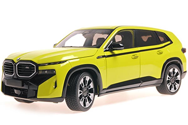 2023 BMW XM G09 SUV Diecast Model 1:18 Scale