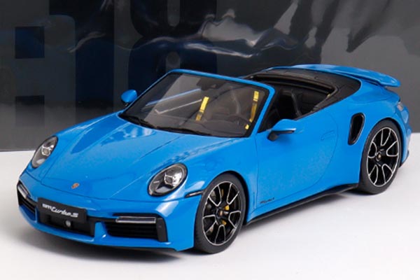 Porsche 911 Turbo S Cabriolet Resin Model 1:18 Scale Blue