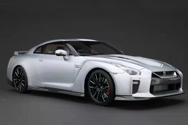 2020 Nissan GT-R R35 50th Anniversary Resin Model 1:18 Silver