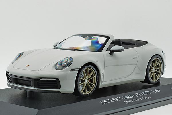 2019 Porsche 911 Carrera 4S Cabriolet Diecast Model 1:18 Gray