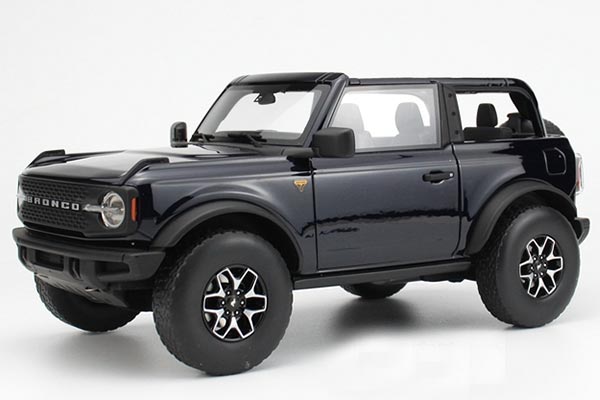 2021 Ford Bronco SUV Resin Model 1:18 Scale Deep Blue