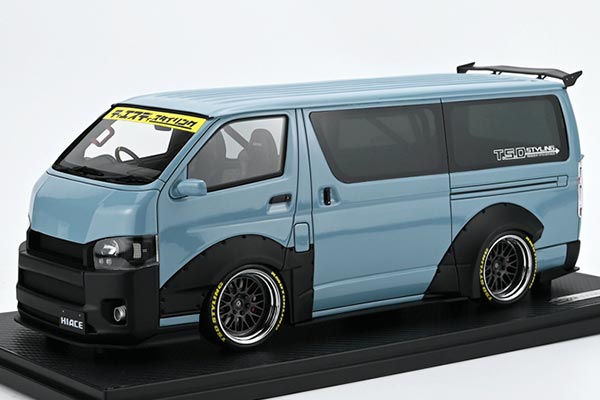 Toyota Hiace Van Resin Model 1:18 Scale Blue