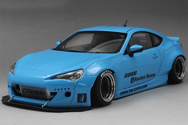 Toyota 86 Rocket Bunny Diecast Car Model 1:18 Scale