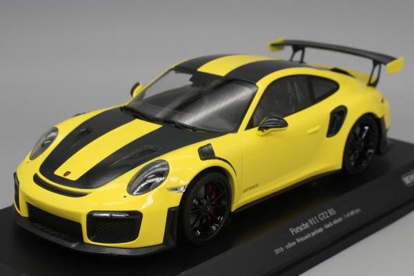 2018 Porsche 911 (991.2) GT2 RS Diecast Model 1:18 Scale Yellow