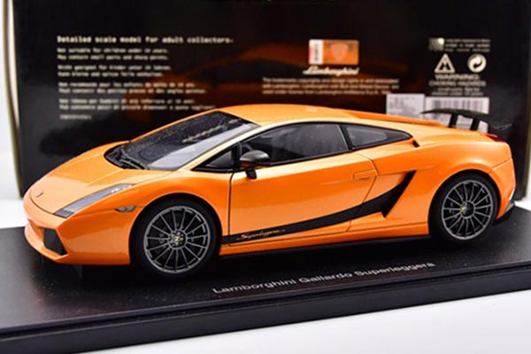 Lamborghini Gallardo Superleggera Diecast Car Model 1:18 Scale