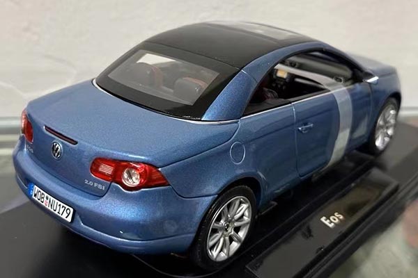 Norev 1:18 Volkswagen VW Golf Cabriolet Classic Line Erdbeerkörbchen Année De Construction 1992 Pourpre 188403