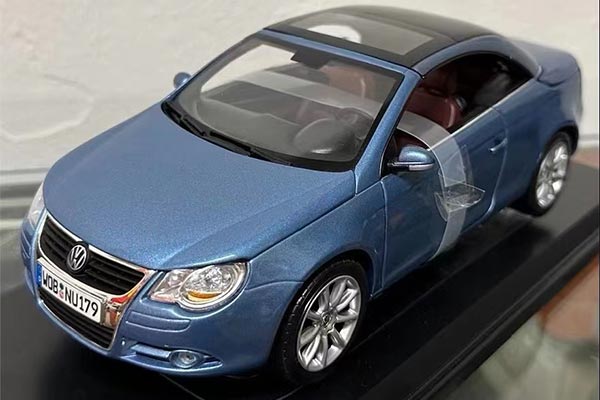 Volkswagen EOS Convertible Diecast Car Model 1:18 Scale
