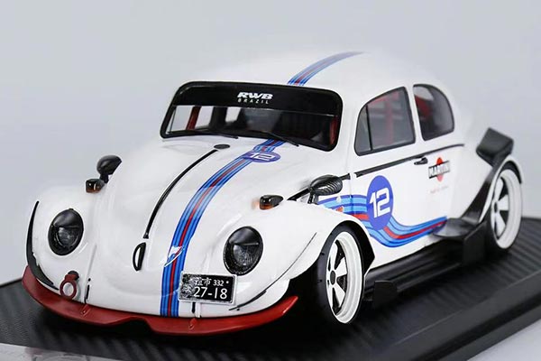Volkswagen Beetle Resin Car Model 1:18 Scale White
