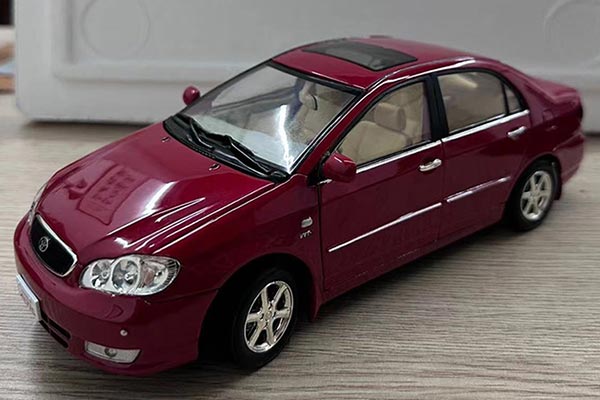 Toyota Corolla Altis Diecast Car Model 1:18 Scale Red
