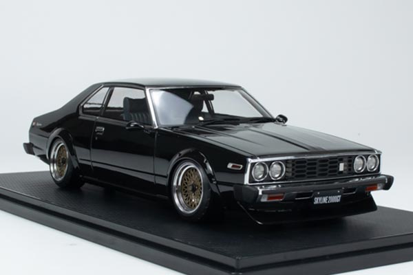 Nissan Skyline 2000 GT-ES C210 Resin Car Model 1:18 Scale Black