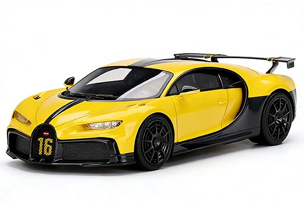 Bugatti Chiron Pur Sport Resin Car Model 1:18 Scale Yellow