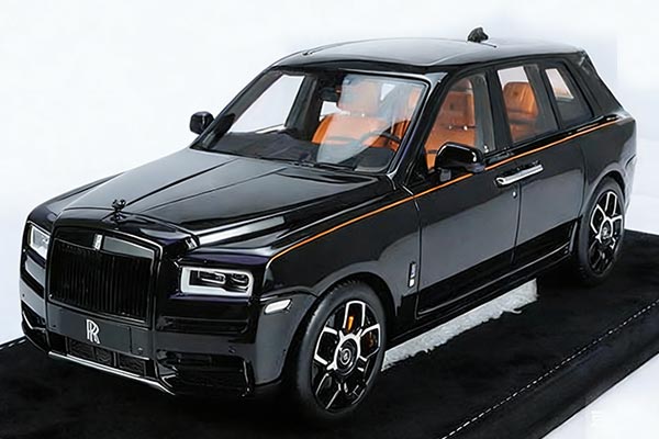 2020 Rolls-Royce Cullinan SUV Resin Model 1:18