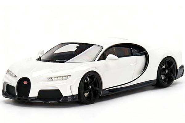 Bugatti Chiron Super Sport Resin Car Model 1:18 Scale White