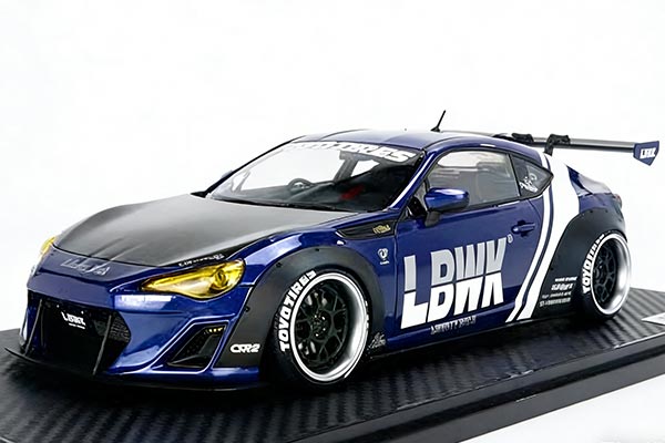 Toyota 86 LBWK Works Resin Car Model 1:18 Scale Blue-Black