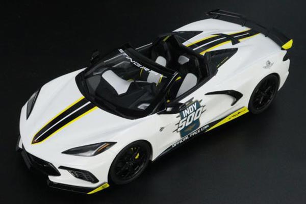 2021 Chevrolet Corvette Stingray C8 Resin Model 1:18 Scale White