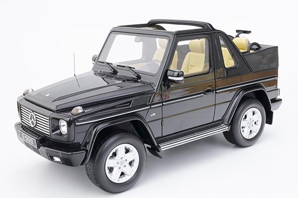 Mercedes-Benz G-Class G500 Convertible Resin Model 1:18 Black