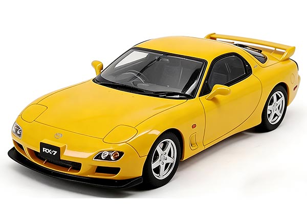 Mazda RX-7 FD Type R Resin Car Model 1:18 Scale Yellow