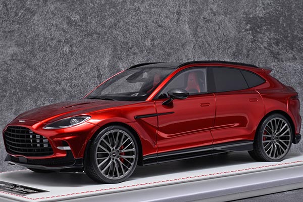 2022 Aston Martin DBX 707 SUV Resin Car Model 1:18 Scale