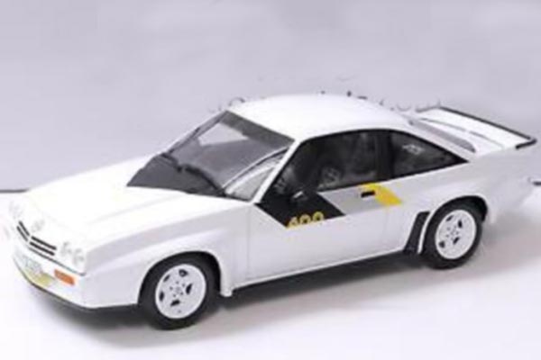 1982 Opel Manta B400 Coupe Resin Car Model 1:18 Scale White