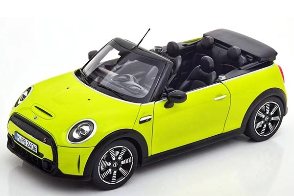 Mini Cooper S Convertible F57 Diecast Car Model 1:18 Scale [SD05H044]